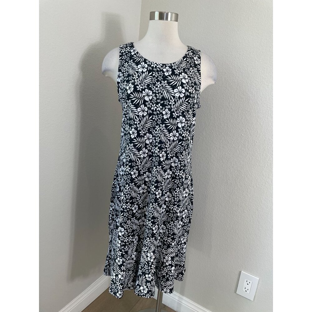NEW Tommy Bahama Womens‎ Medium Black White Floral Sleeveless Dress Vacation
